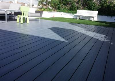 atico de Aravaca con tarima composite light grey